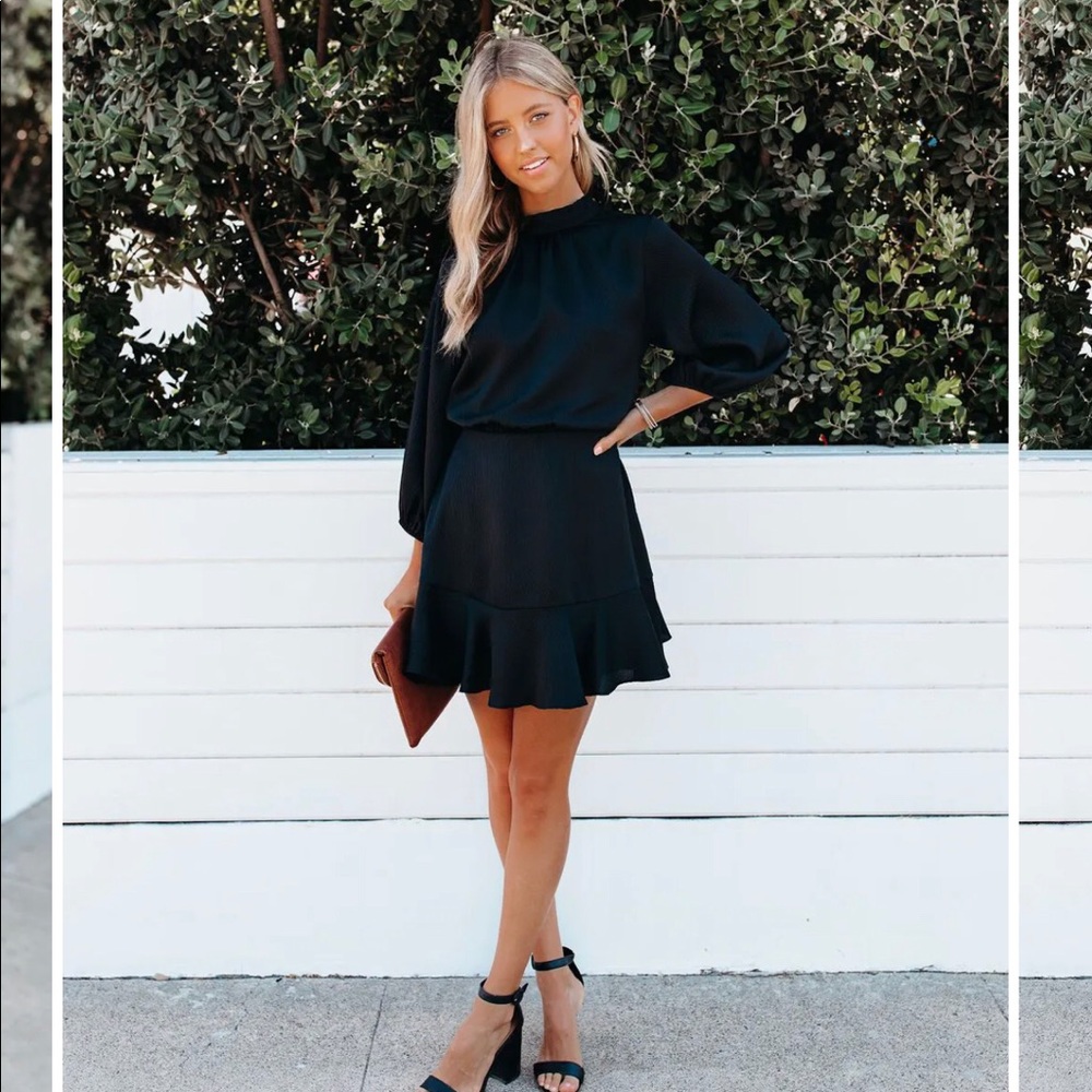 New never worn Vici sold out black dress